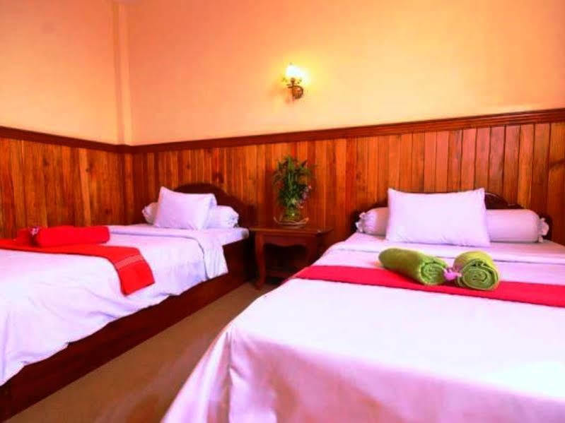 Bokre Angkor Hostel Сием Реап Екстериор снимка